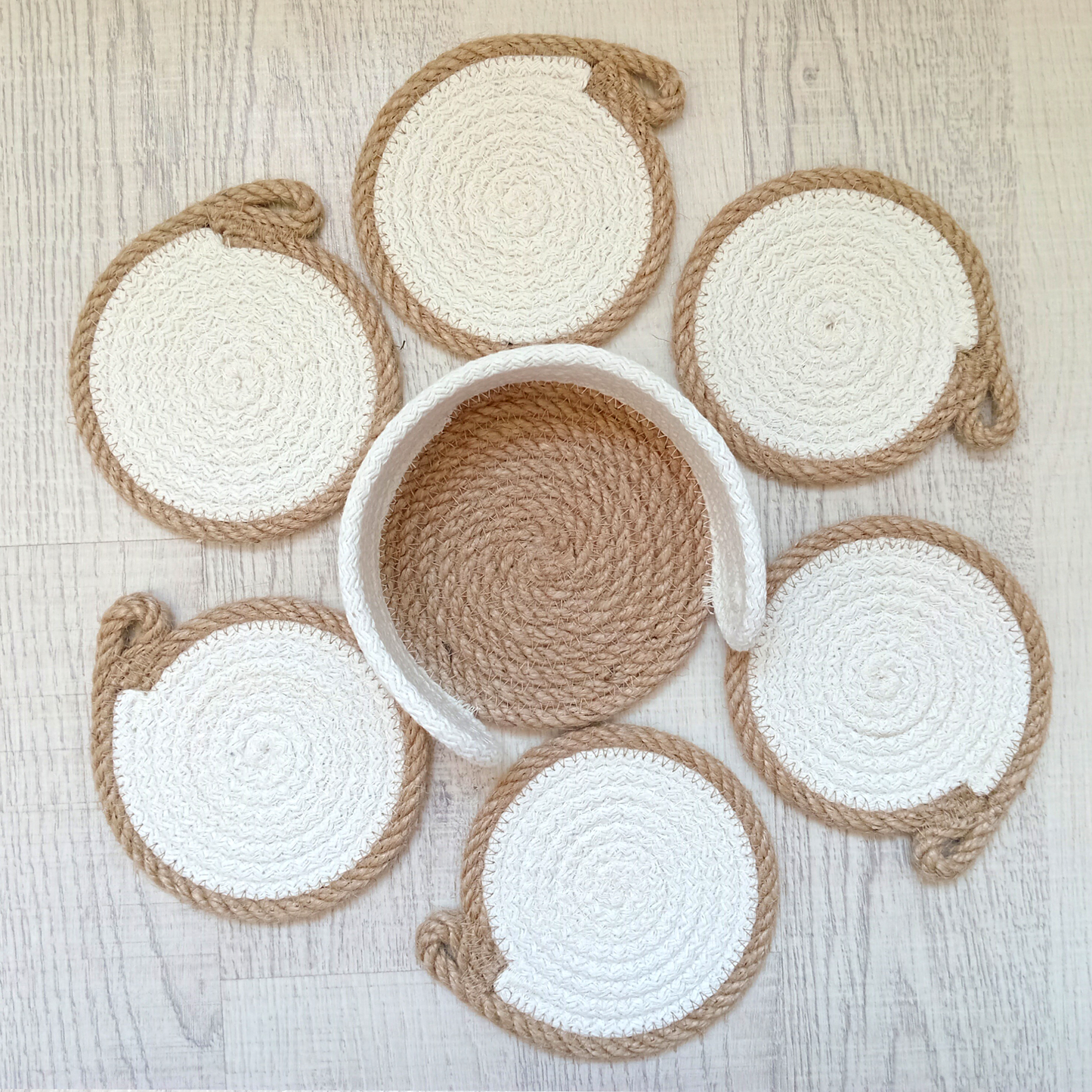 Rustic Rope Coaster Set