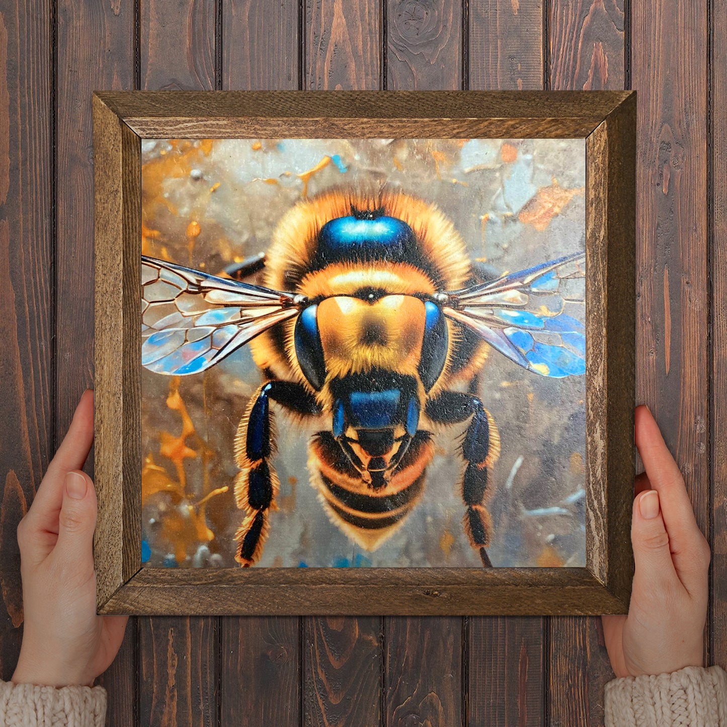 Vivid Bee