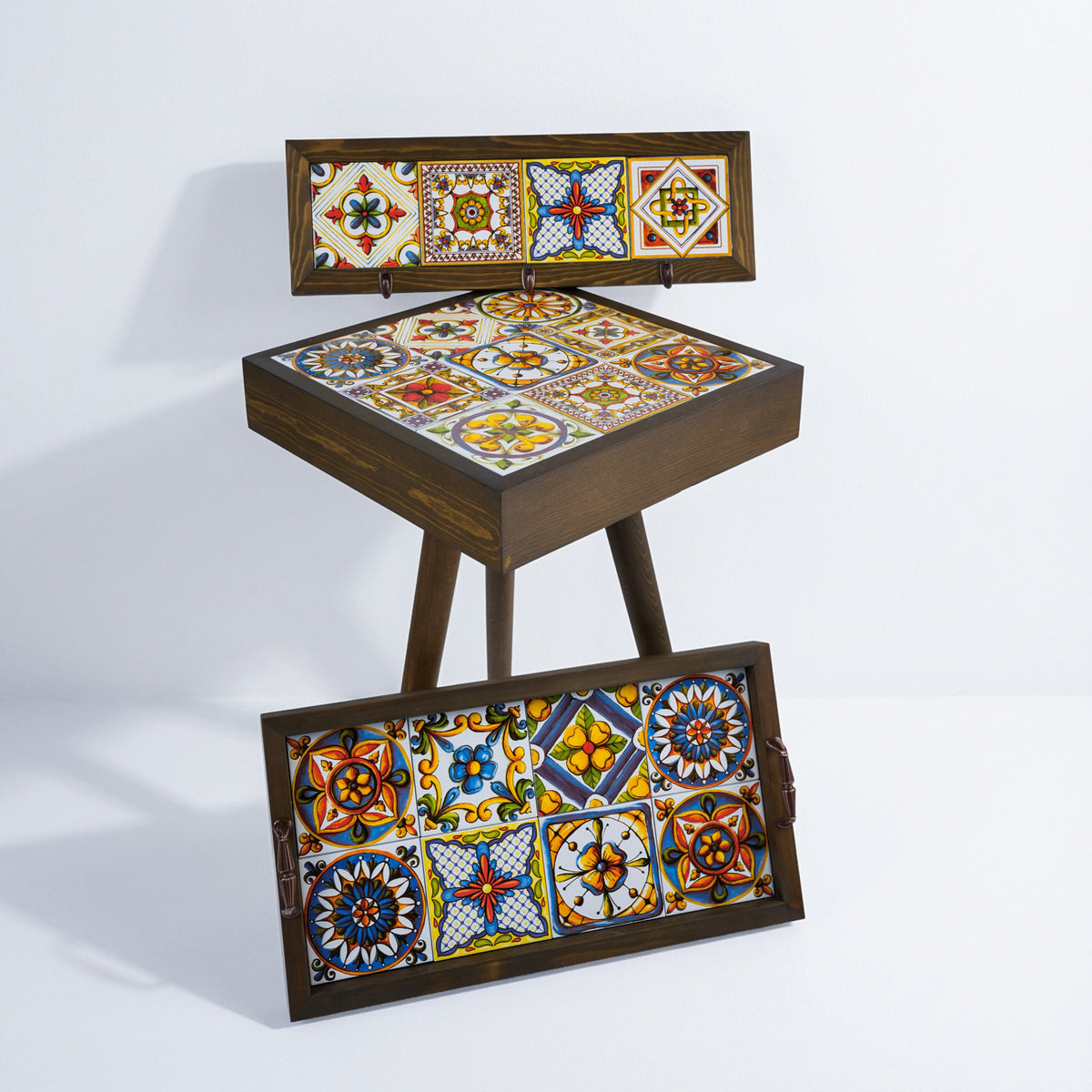 Ceramic tile tray, key holder and coffe table.