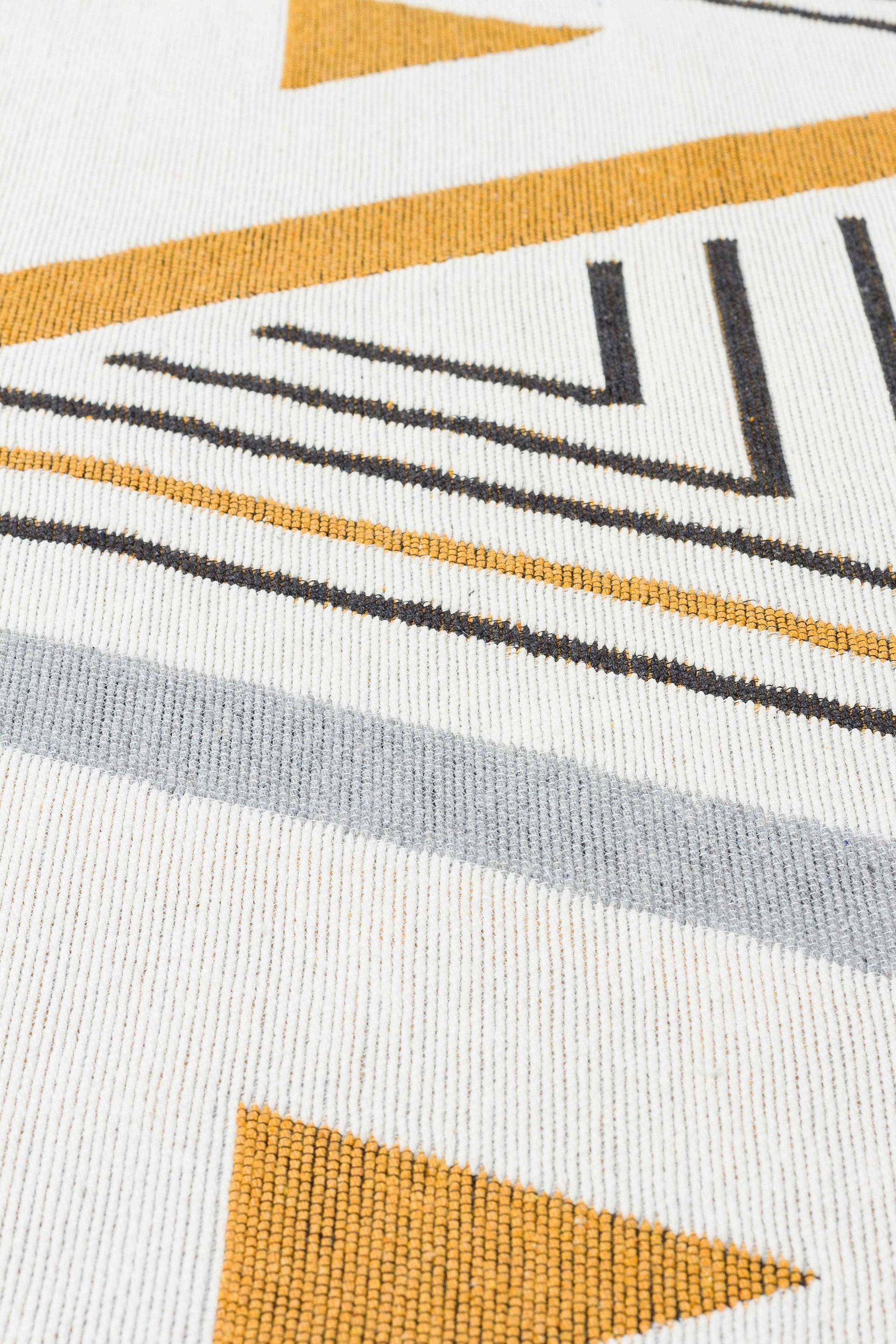 Arya Yellow Grey Rug - Pattern Focus | Artistry Home