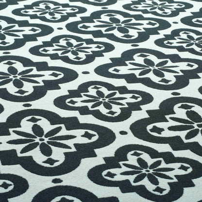 Arya Neo Black White Rug - Detail View | Artistry Home