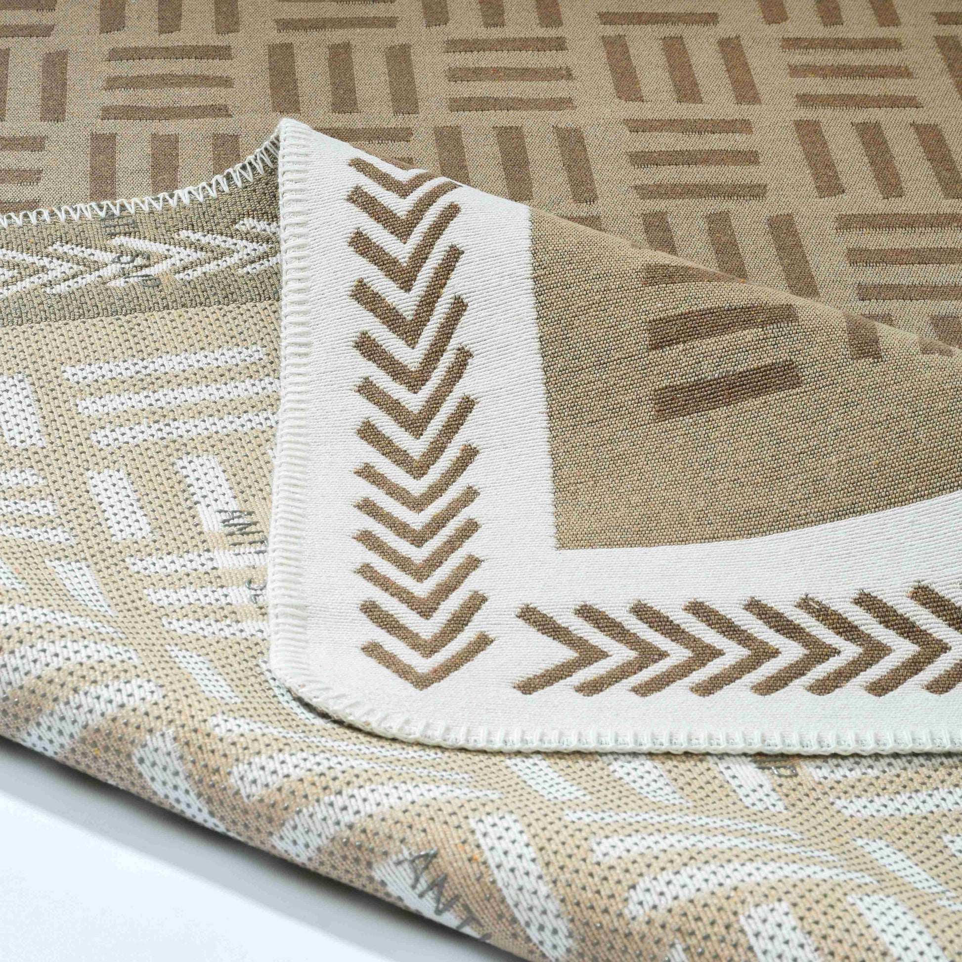 Arya Brown White Rug - Front and Back View | Artistry Home