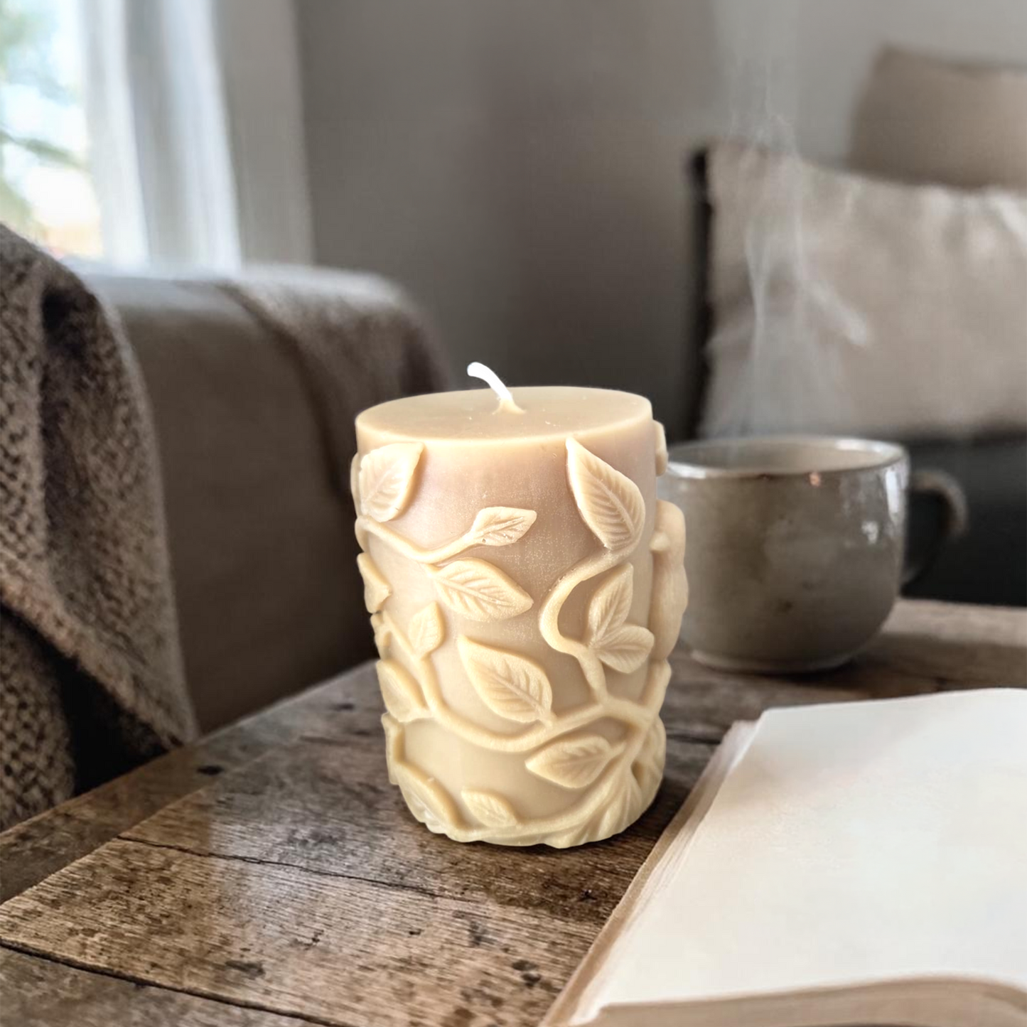 Bird Design Soy Wax Candle | Decorative Handmade Candle