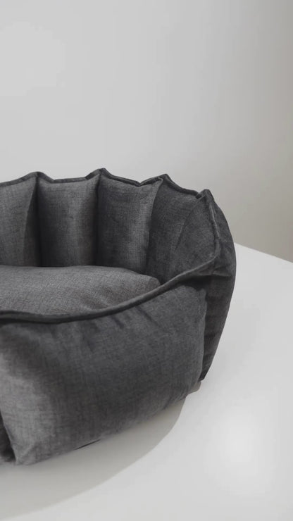 Oyster Pet Bed Anthracite