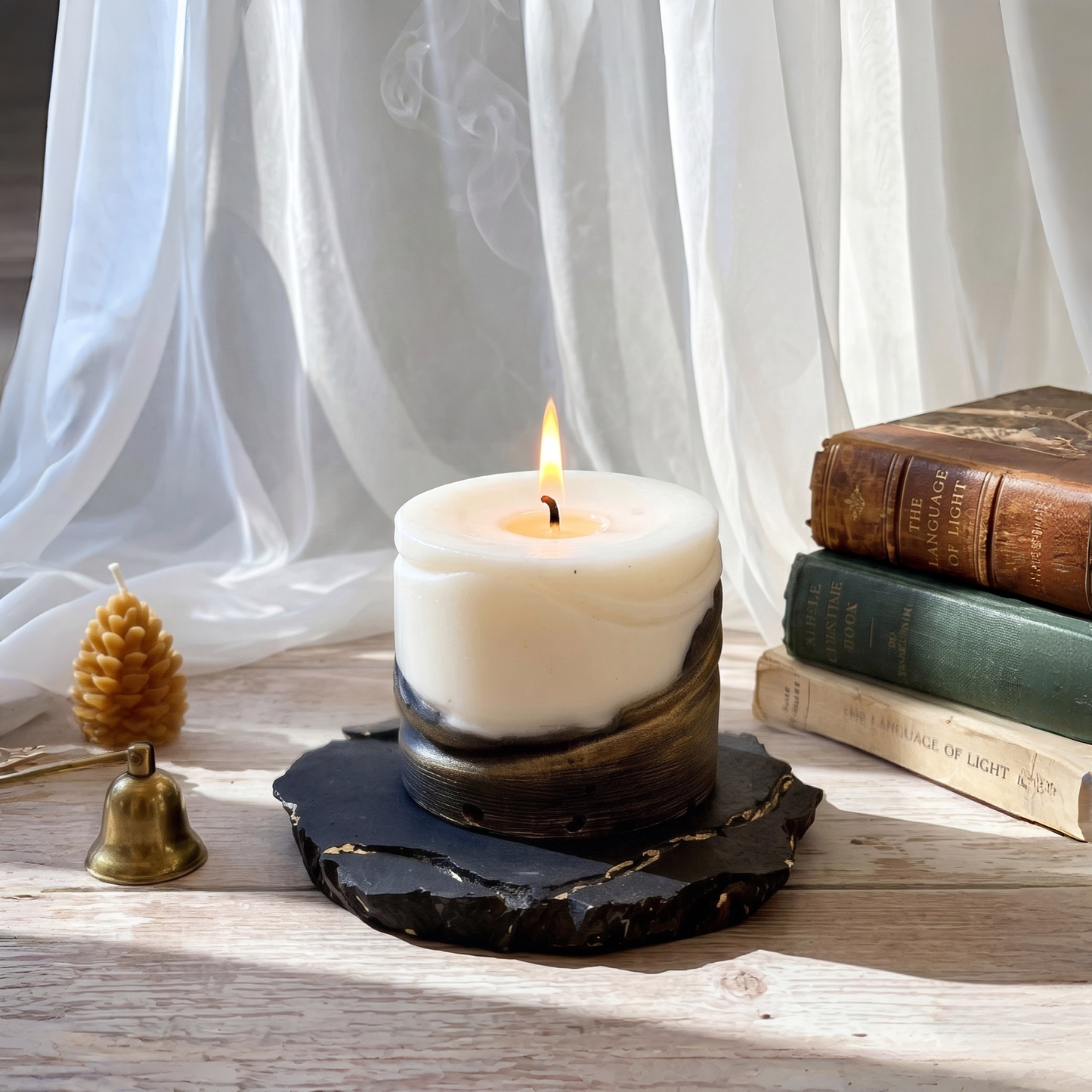 Midnight Gold Sculpted Soy Candle